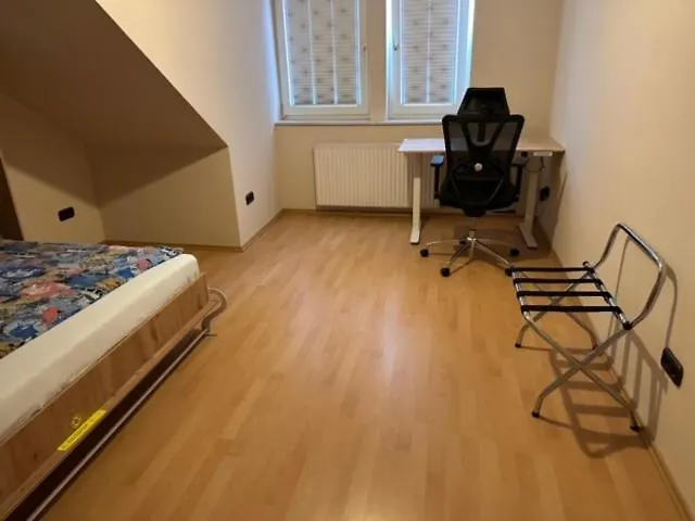 Appartamento Handwerkerzimmer