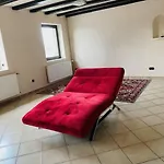 Handwerkerzimmer * Düsseldorf