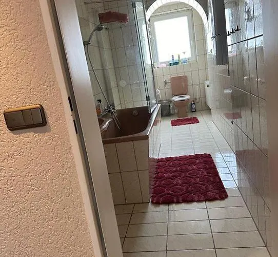 Handwerkerzimmer * Düsseldorf